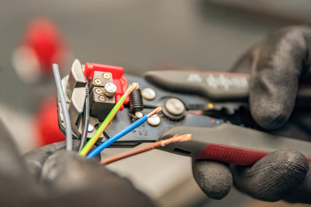 Best Electrical Outlet Repair  in Rendon, TX